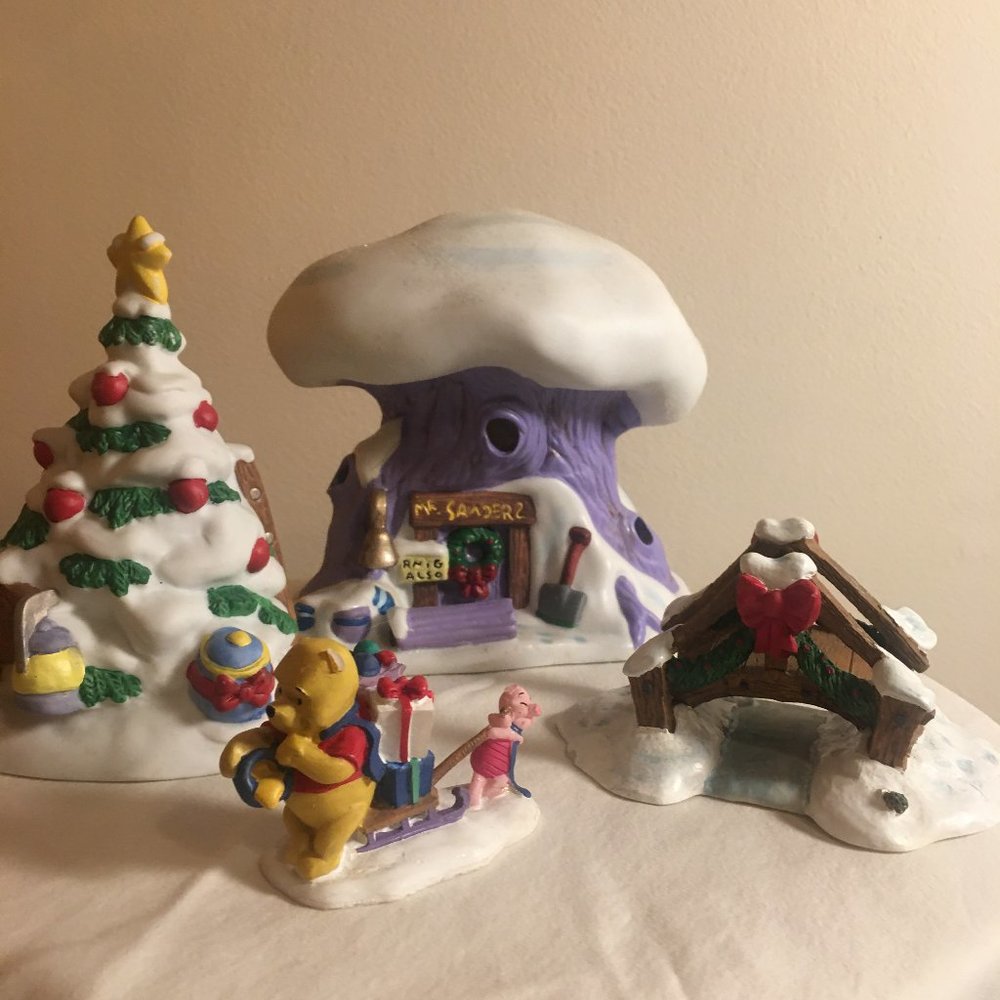 Winnie the Pooh Lighted Holiday Village - 4 piece